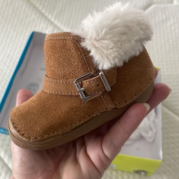 solo play Other - New Toddler Boots Girl
